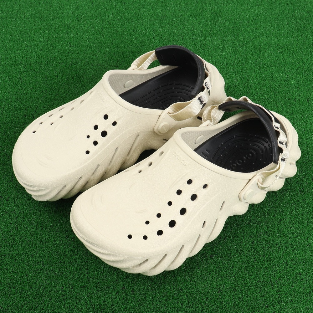 クロックス（crocs）（メンズ、レディース）サンダル エコー クロッグ 207937-2YJ-2023T