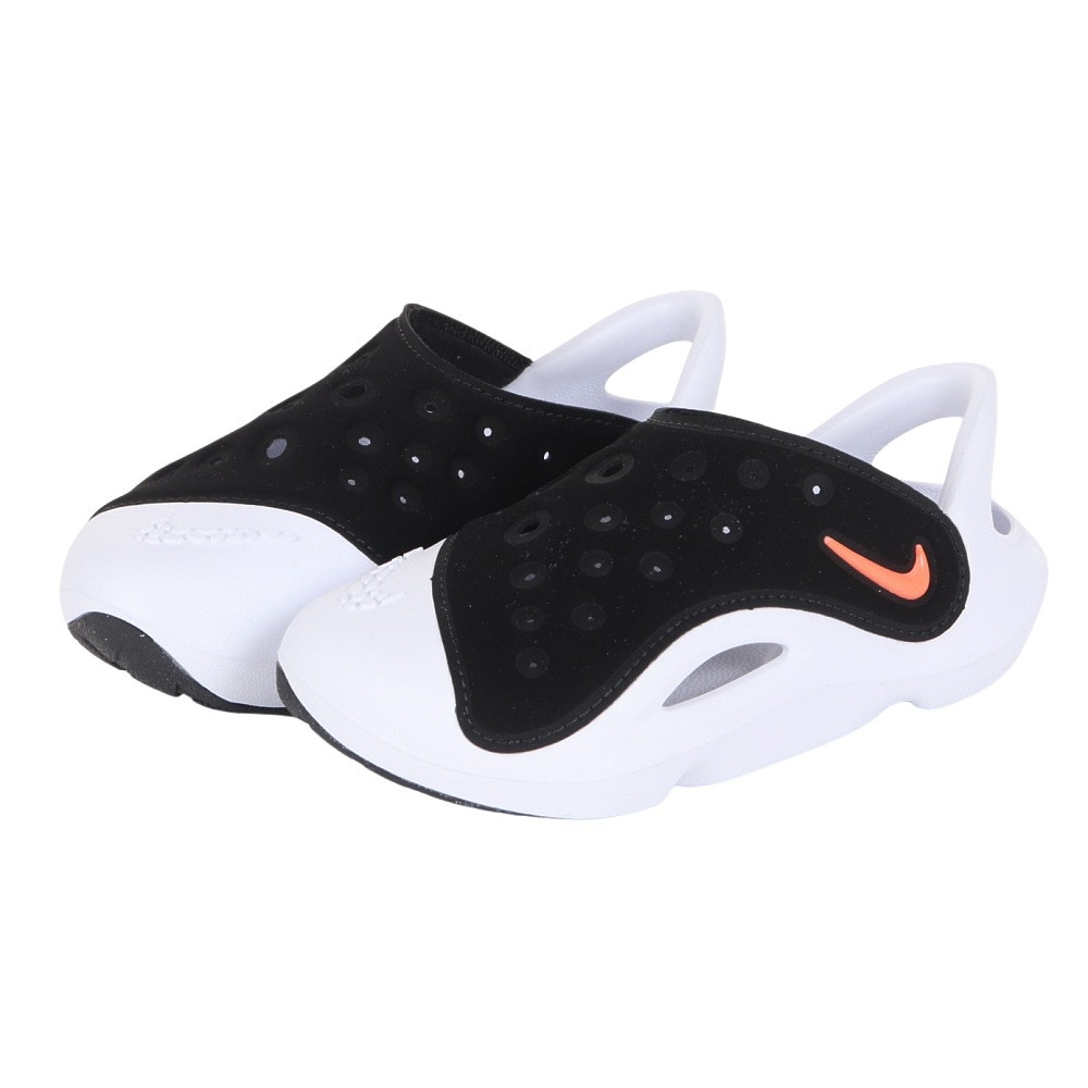 ナイキ（NIKE）（キッズ）サンダル アクア スウッシュ ブラック ホワイト FN0876-001  日常履き タウン レジャー プール 耐久性 クッション性