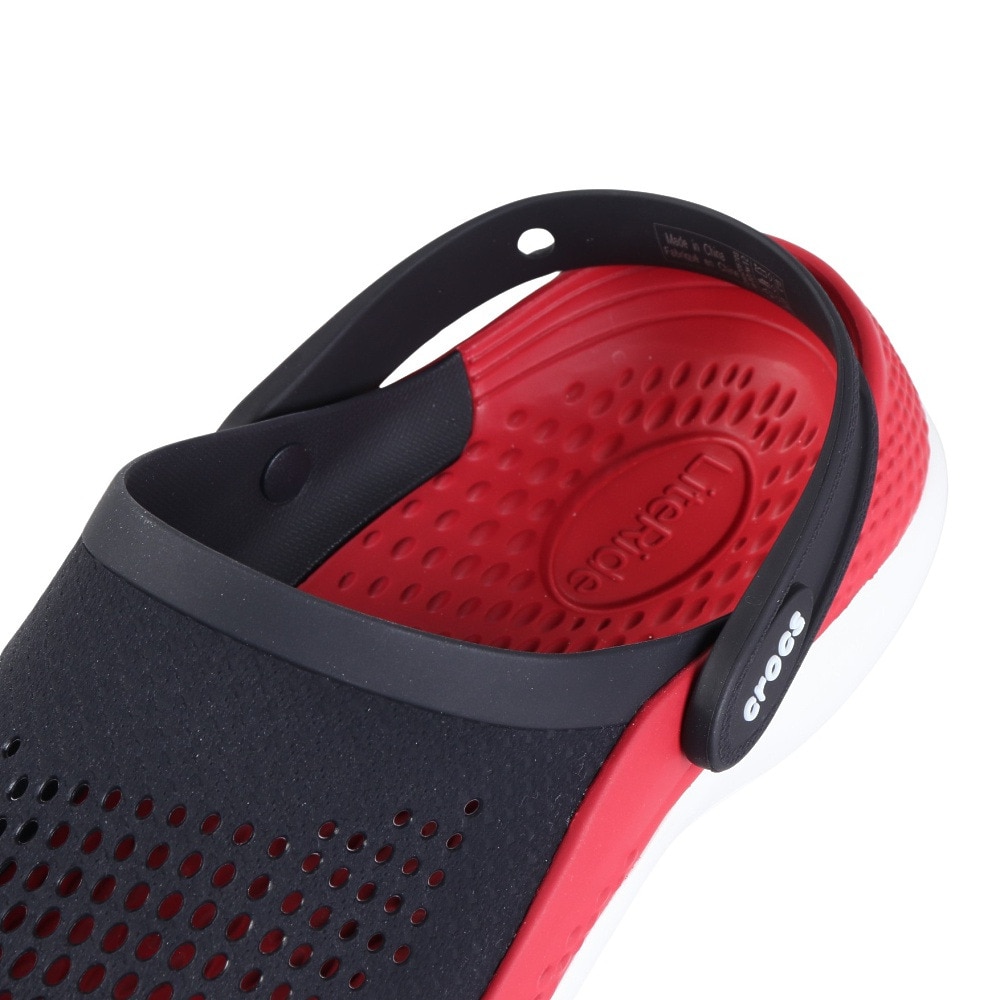 クロックス（crocs）（メンズ、レディース）サンダル ライトライド 360 クロッグ N/P 206708-4CC 通気性 柔軟性 クッション性