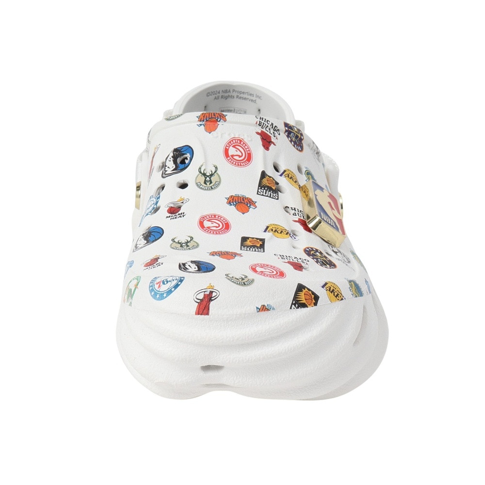 クロックス（crocs）（メンズ、レディース）サンダル NBAEcho クロッグ 208468-100