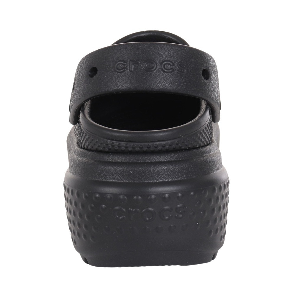 クロックス（crocs）（レディース）サンダル ストンプクロッグ 209347-001