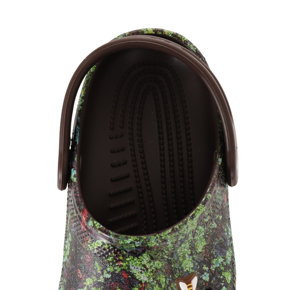 クロックス（crocs）（キッズ）サンダル Classic Bugs Clog 210371-2EW