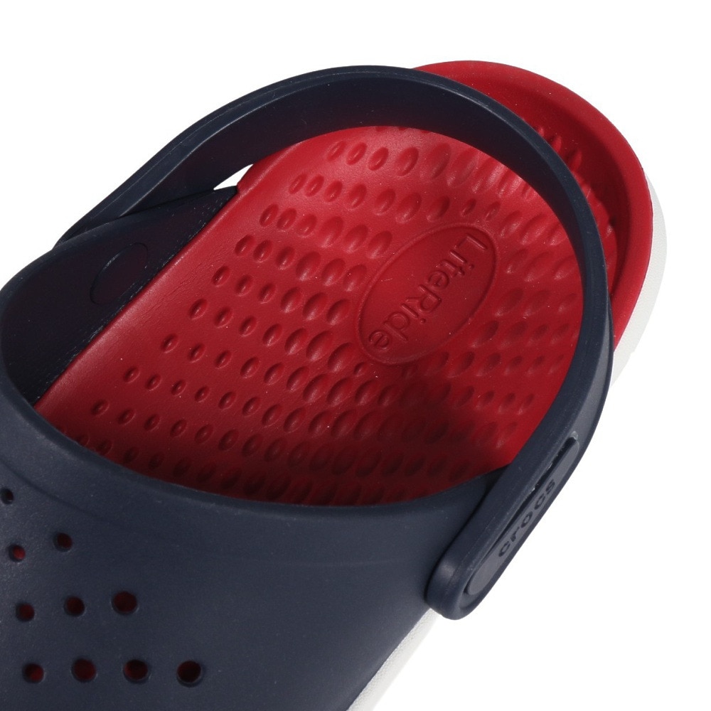 クロックス（crocs）（メンズ、レディース）サンダルインモーション クロッグ 209964-410