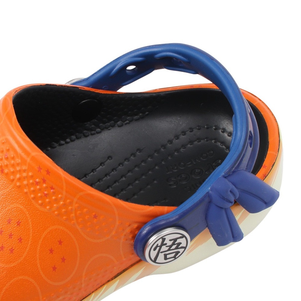 クロックス（crocs）（キッズ）サンダル ドラゴンボール Z クラシック クロッグ 210897-90H