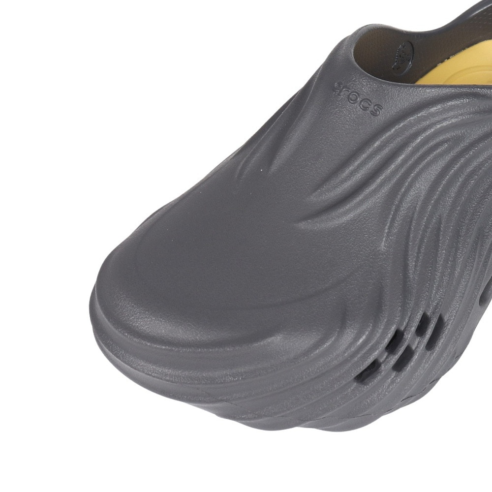 クロックス（crocs）（メンズ）サンダル エコー ウェーブ 210521-0LD