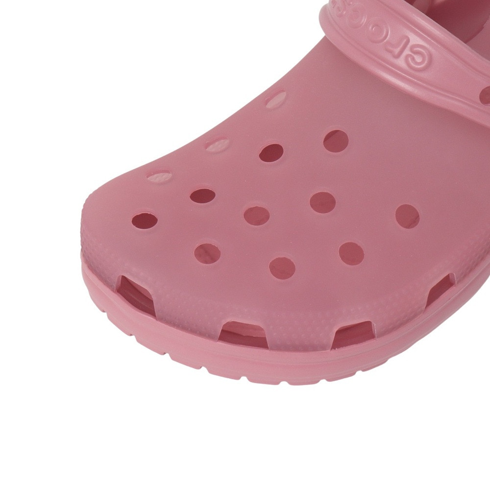 クロックス（crocs）（レディース）サンダル クラシック フロスティッド クロッグ 210928-6XX