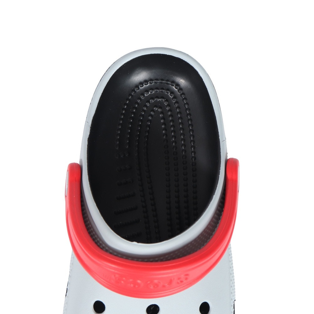 クロックス（crocs）（レディース、キッズ）サンダル レトロ スポーツ クロッグ 211258-1NM