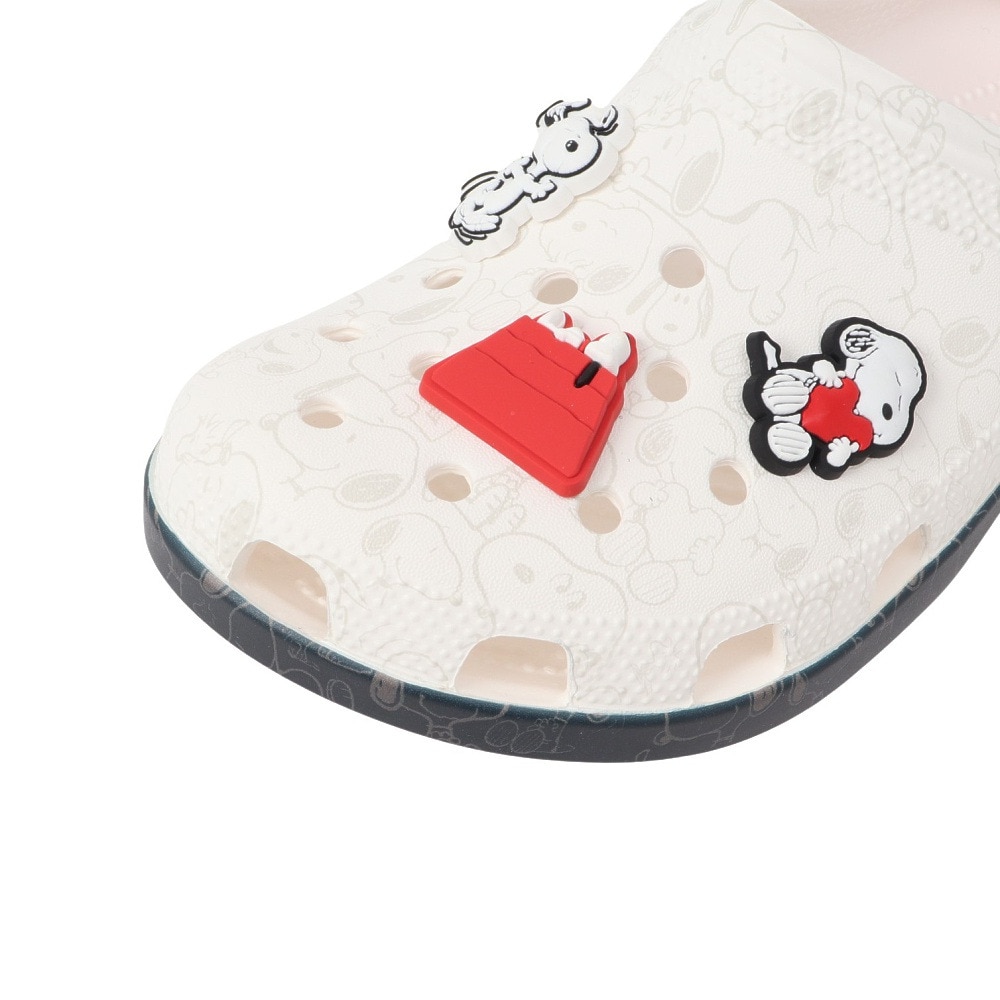 クロックス（crocs）（メンズ、レディース）スポーツサンダル ピーナッツ クラシック クロッグ ホワイト 211124-90H シャワーサンダル アウトドア レジャー