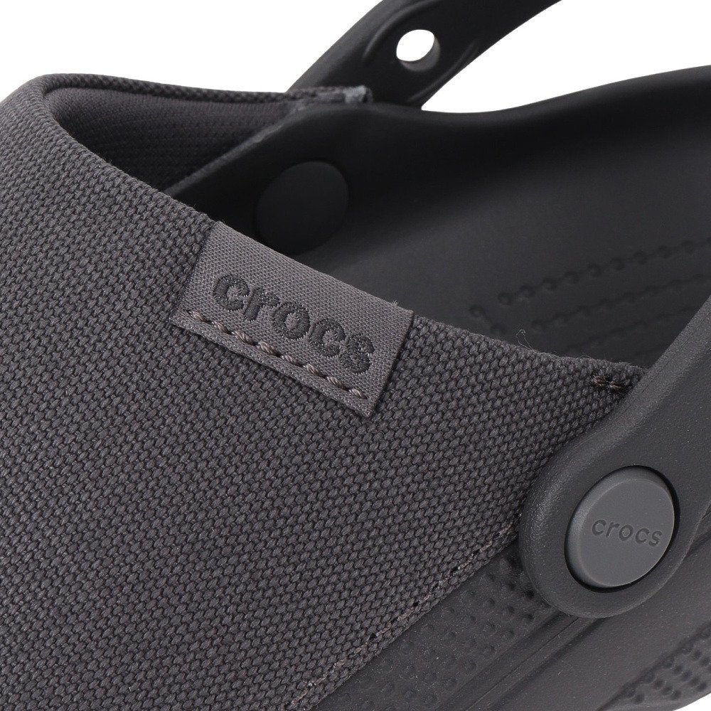 クロックス（crocs）（メンズ、レディース）サンダル クラシック クラフテッド クロッグ ブラック BlS 211354-0LD スポーツサンダル カジュアル