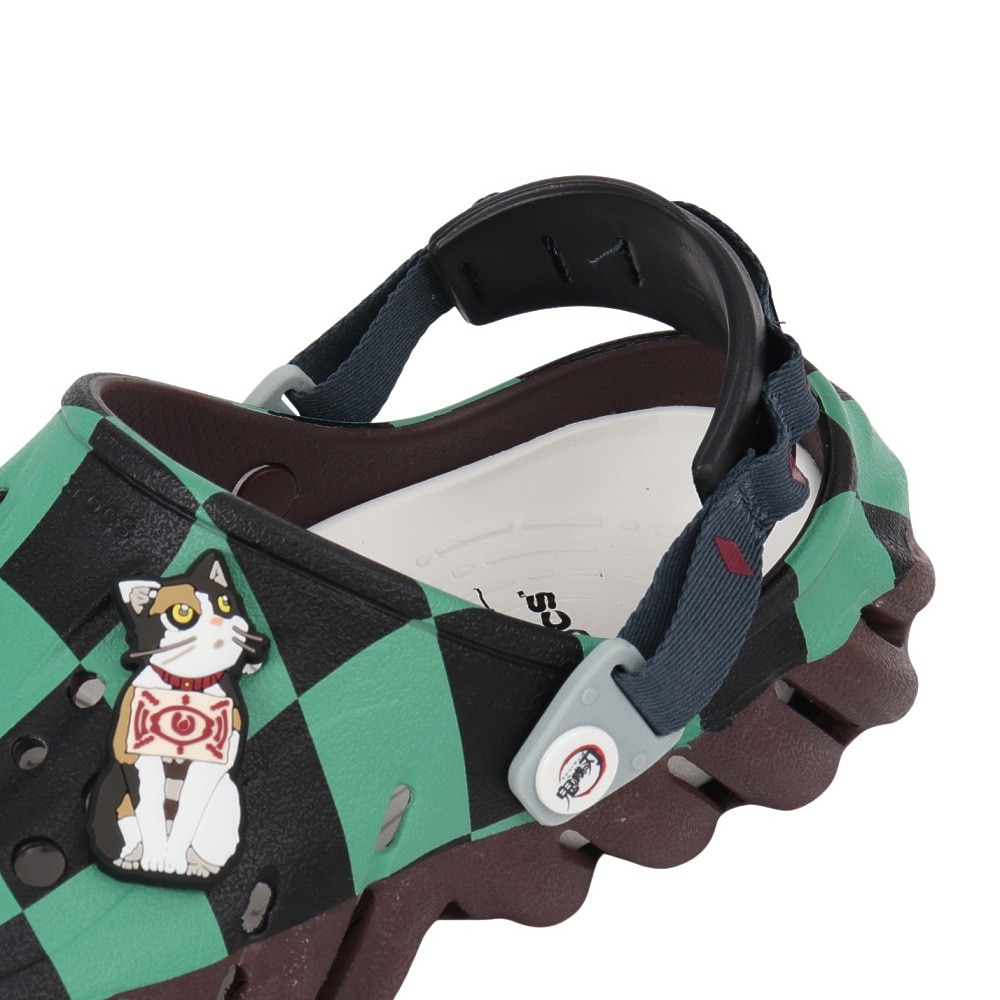 クロックス（crocs）（メンズ、レディース）サンダル 「鬼滅の刃」 炭治郎 エコー クロッグ グリーン ブラック 212434-90H スポーツサンダル