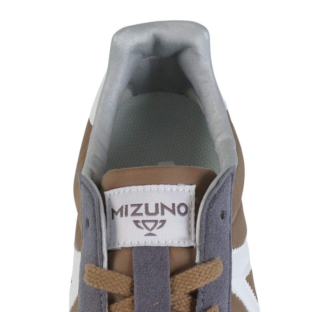 ミズノ（MIZUNO）（メンズ、レディース）カジュアルシューズ MR1 ユニセックス D1GF221407