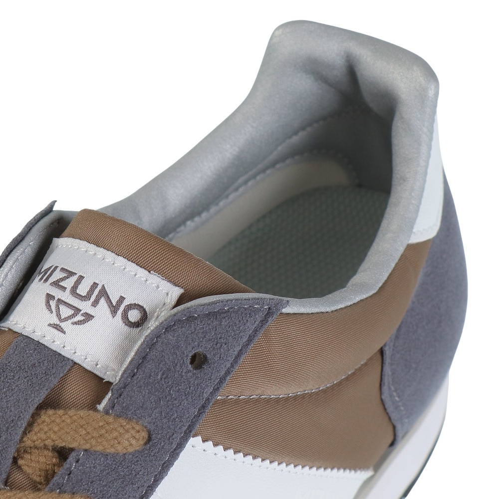 ミズノ（MIZUNO）（メンズ、レディース）カジュアルシューズ MR1 ユニセックス D1GF221407