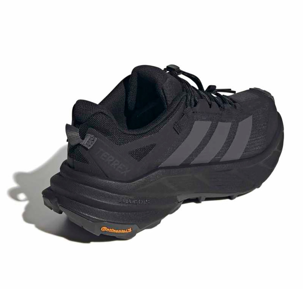 アディダス（adidas）（メンズ、レディース）カジュアルシューズ