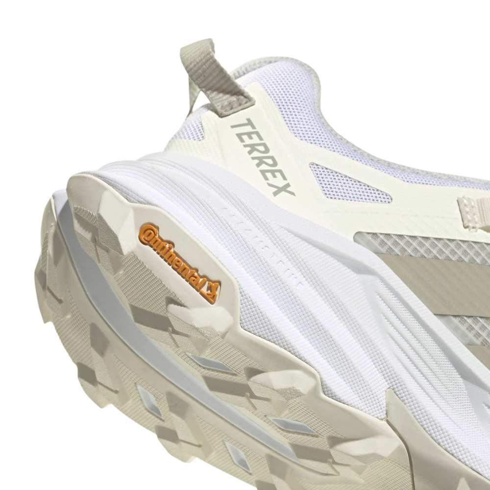 アディダス（adidas）（メンズ、レディース）カジュアルシューズ