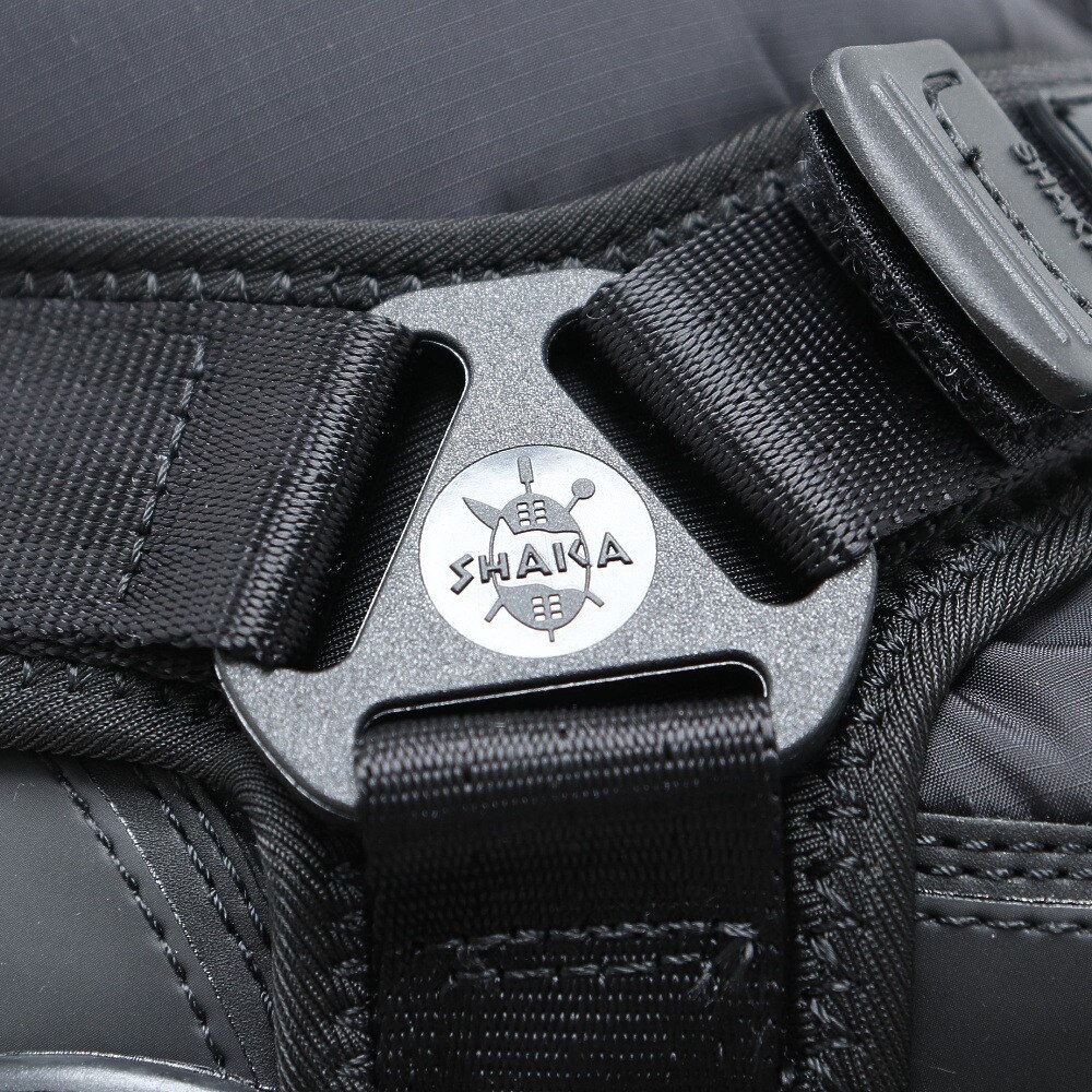 シャカ（SHAKA）（メンズ、レディース）ショートブーツ 黒 撥水 スナッグブーティエーティ SNUG BOOTIE AT ブラック 433230 Black ウインターシューズ 難燃