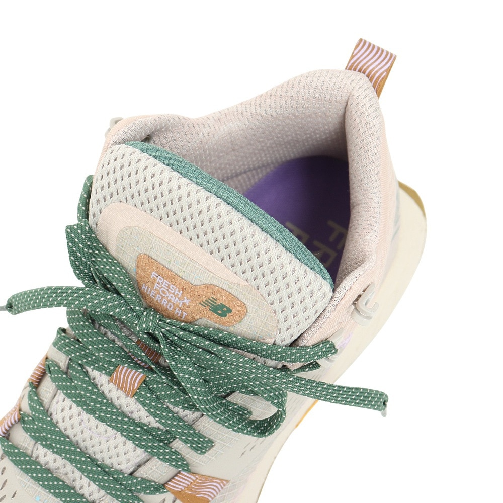 ニューバランス（new balance）（レディース）スニーカー フレッシュフォーム ヒエロ ミッド ベージュ WTHIMCABD トレイルランニングシューズ タウンユース