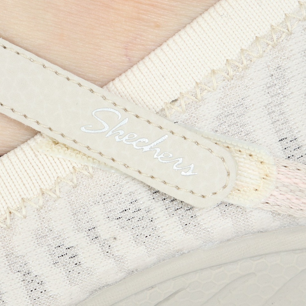 スケッチャーズ（SKECHERS）（レディース）カジュアルシューズ ブリース イージー レディー レーン ベージュ 100264-NAT スニーカー タウン 通気性 軽量