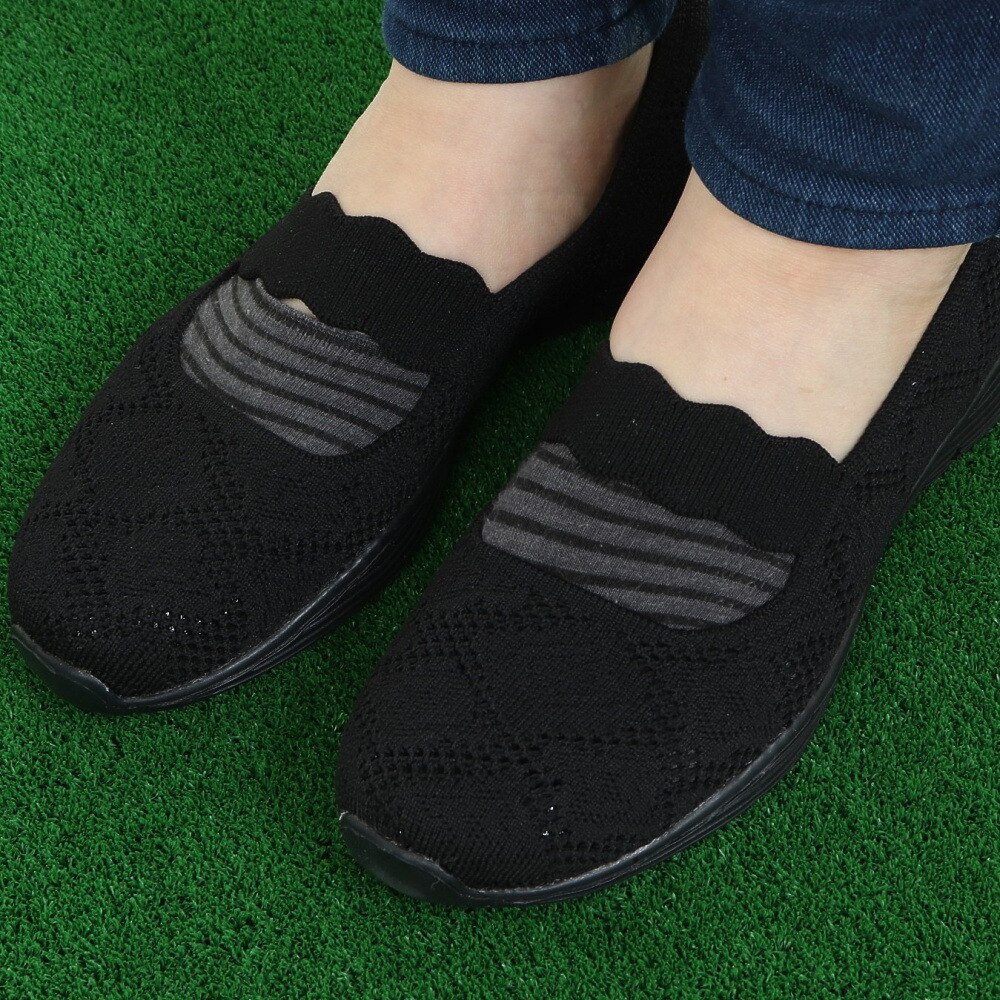 スケッチャーズ（SKECHERS）（レディース）カジュアルシューズ シーガー カジュアル パーティ ブラック 158110-BBK スニーカー 通気性 軽量 タウン 旅行