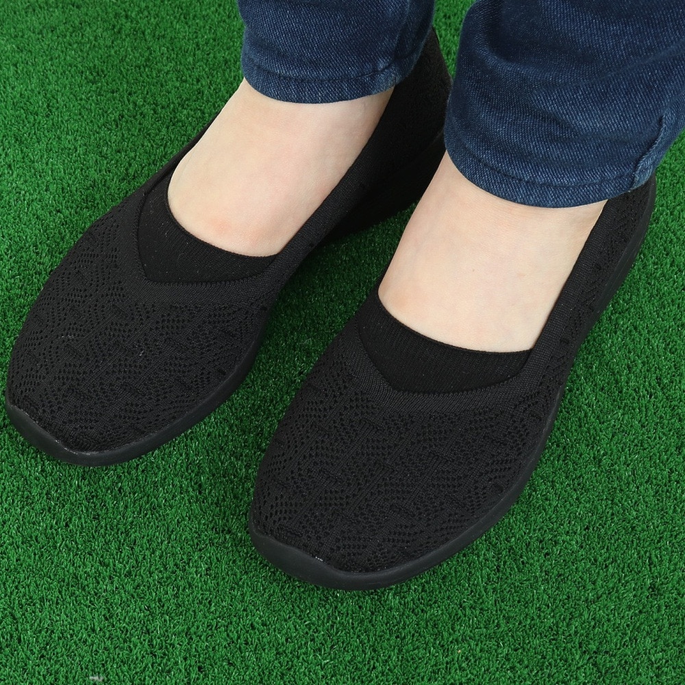 スケッチャーズ（SKECHERS）（レディース）カジュアルシューズ アリア フォーリアル ブラック 158564-BBK スニーカー 通気性 軽量 スリップオン おしゃれ