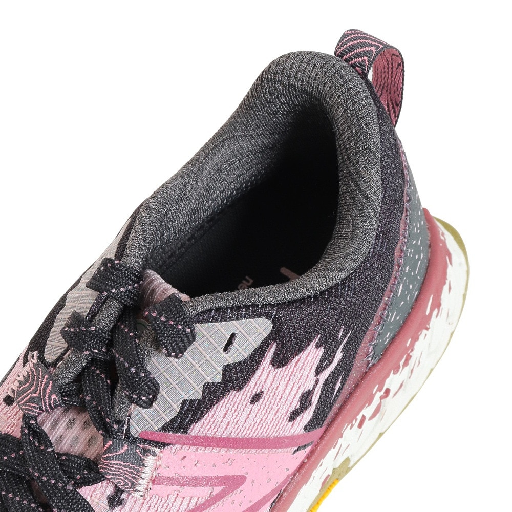 ニューバランス（new balance）（レディース）カジュアルシューズ フレッシュフォーム Fresh Foam X Hierro v7 ピンク WTHIERO7B スニーカー 