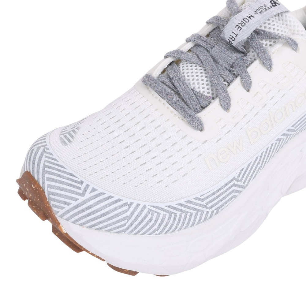 ニューバランス（new balance）（レディース）カジュアルシューズ WTMORUD3 D フレッシュフォーム X トレイル モア v3 ホワイト スニーカー トレイルラン