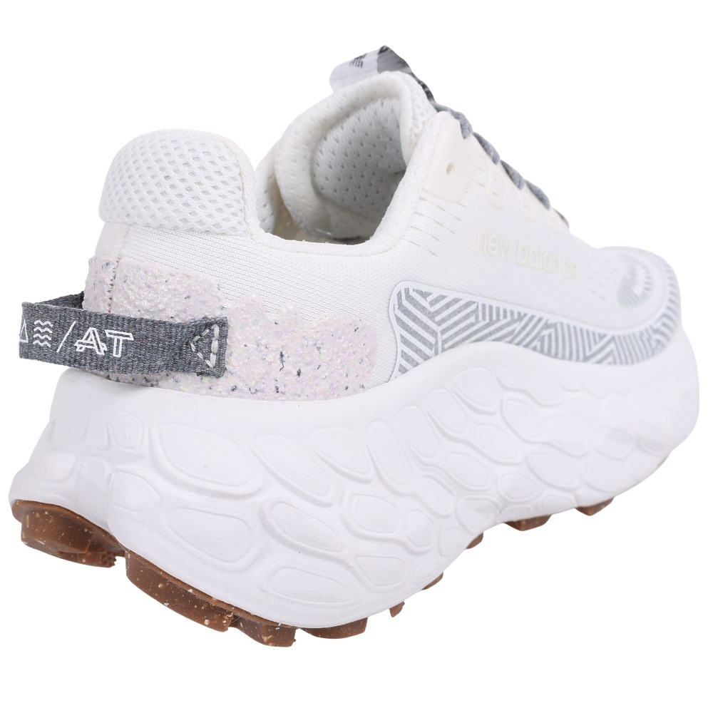 ニューバランス（new balance）（レディース）カジュアルシューズ WTMORUD3 D フレッシュフォーム X トレイル モア v3 ホワイト スニーカー トレイルラン