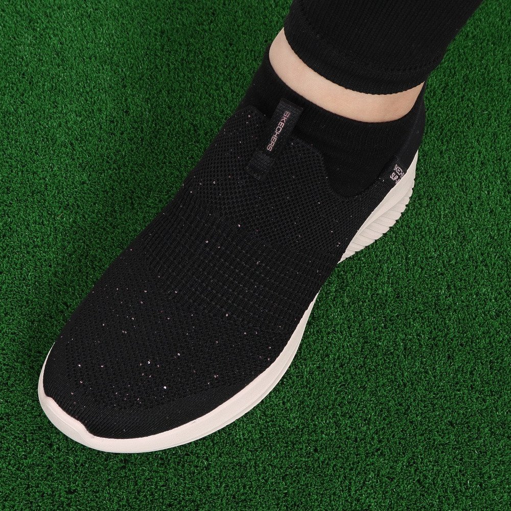 スケッチャーズ（SKECHERS）（レディース）カジュアルシューズ  