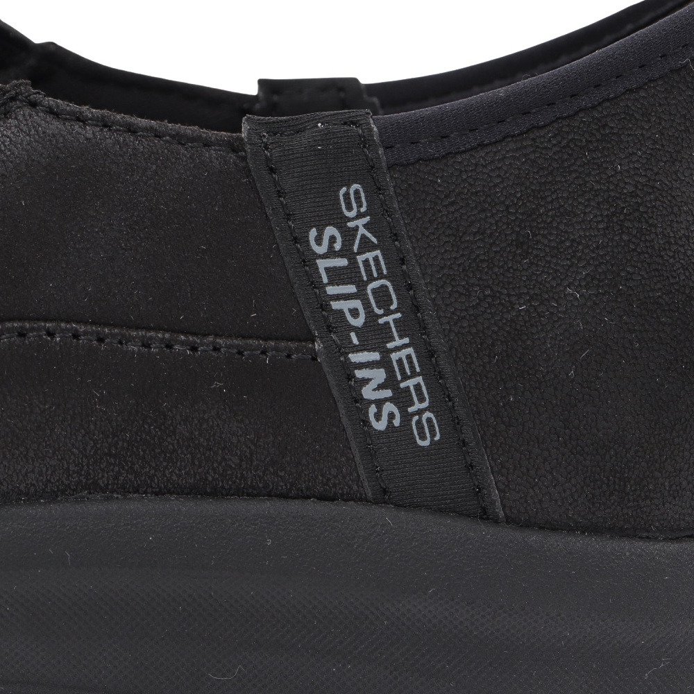 スケッチャーズ（SKECHERS）（レディース）カジュアルシューズ