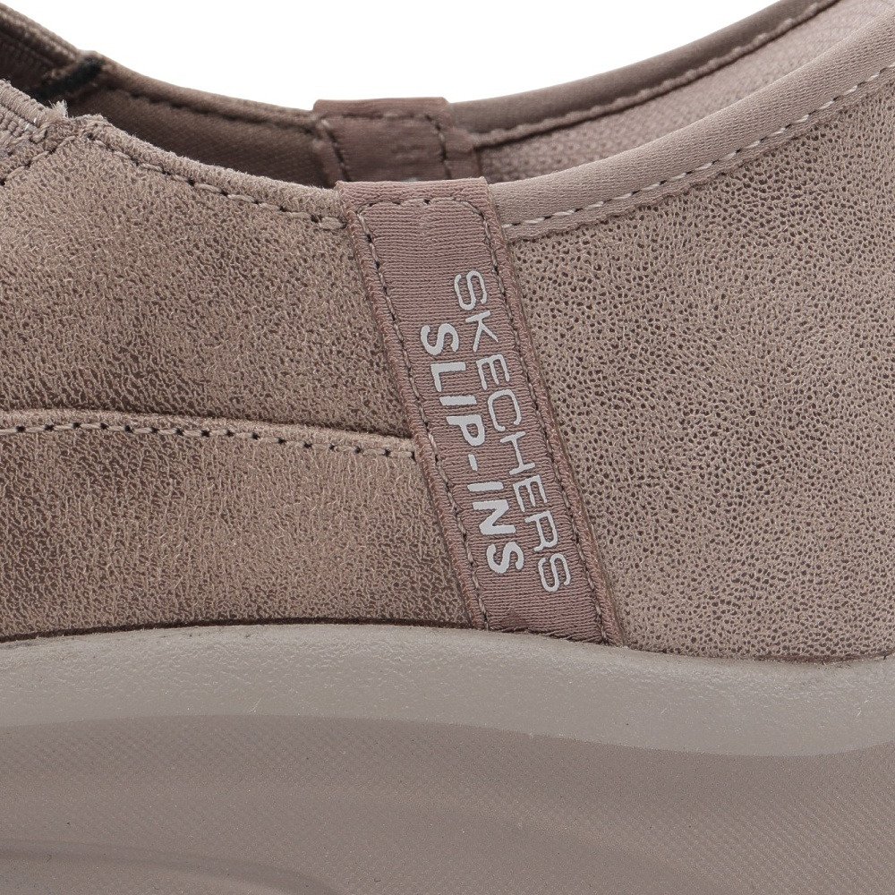 スケッチャーズ（SKECHERS）（レディース）カジュアルシューズ