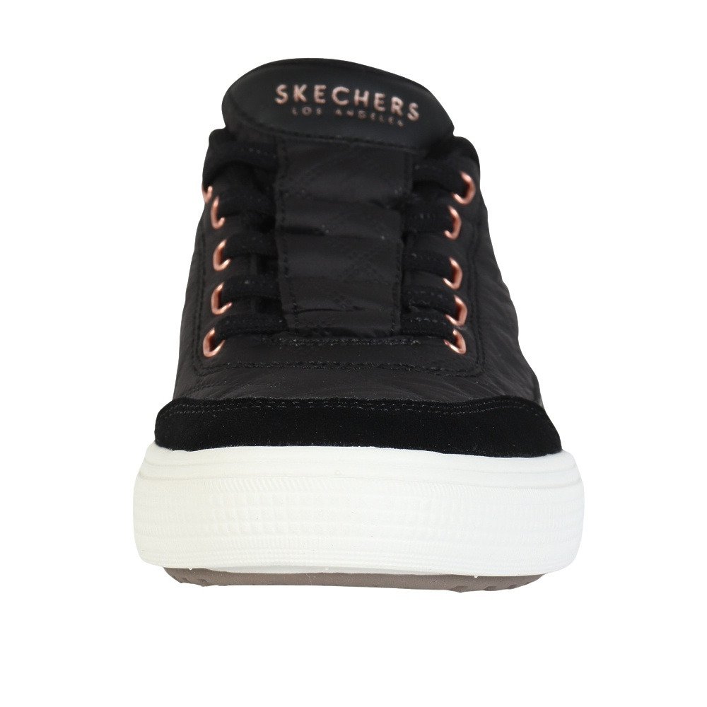 いちご　黒 スケッチャーズ（SKECHERS）（レディース）カジュアルシューズ