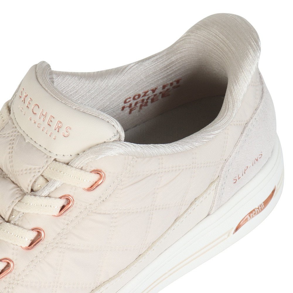 スケッチャーズ（SKECHERS）（レディース）カジュアルシューズ