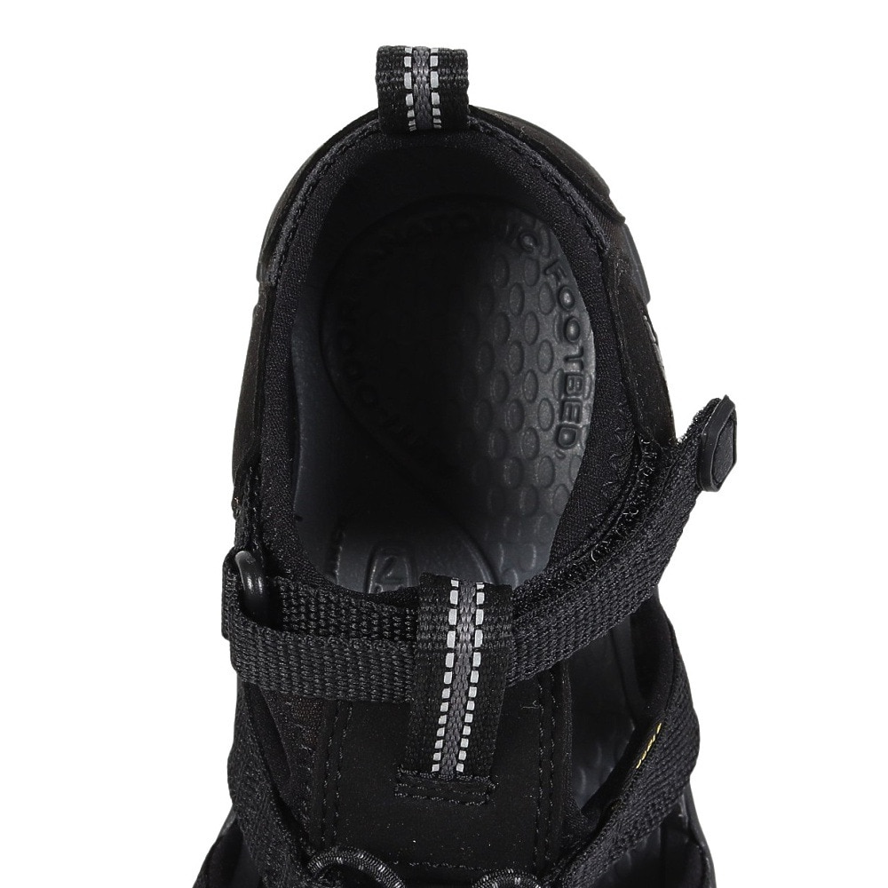 キーン（KEEN）（キッズ）カジュアルシューズ シーキャンプ ツー シーエヌエックス サンダル ブラック グレー 1027412 スニーカー 防滑性 抗菌防臭 レジャー