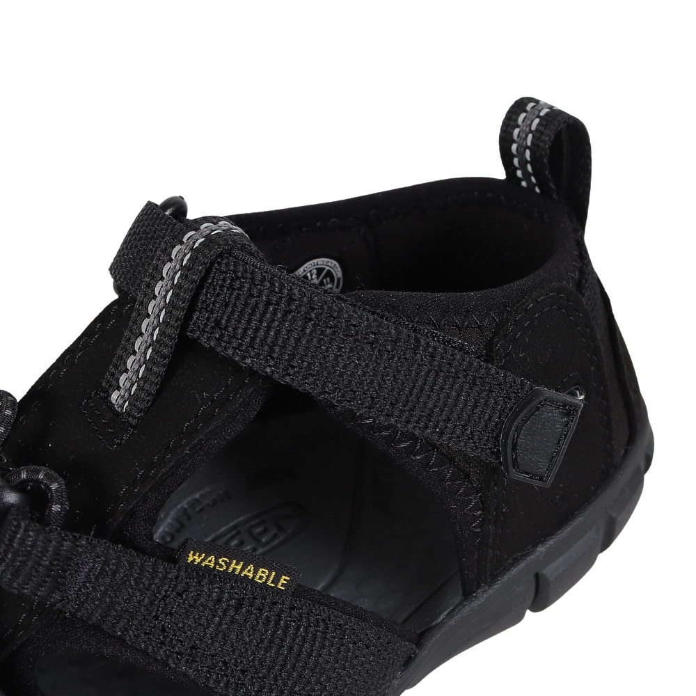 キーン（KEEN）（キッズ）カジュアルシューズ シーキャンプ ツー シーエヌエックス サンダル ブラック グレー 1027412 スニーカー 防滑性 抗菌防臭 レジャー