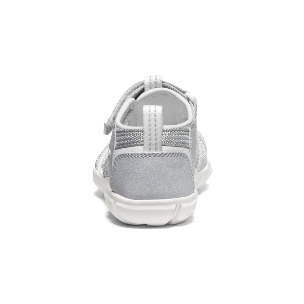 キーン（KEEN）（キッズ）カジュアルシューズ シーキャンプ ツー シーエヌエックス サンダル シルバー ホワイト 1027414 スニーカー 防滑性 抗菌防臭 レジャー