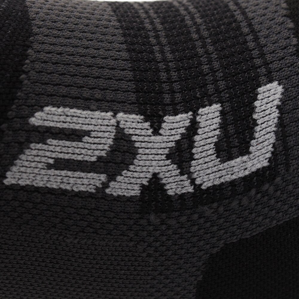 ツー・タイムズ・ユー（2XU）（メンズ、レディース）ベクターウルトラライトノーショーソックス UA5041e-TTM/BLK