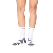 ツー・タイムズ・ユー(2XU)(メンズ、レディース)ランニングソックス 靴下 ベクター ライトクッション クルーソックス UA7005E-WHT/GRY ホワイト
