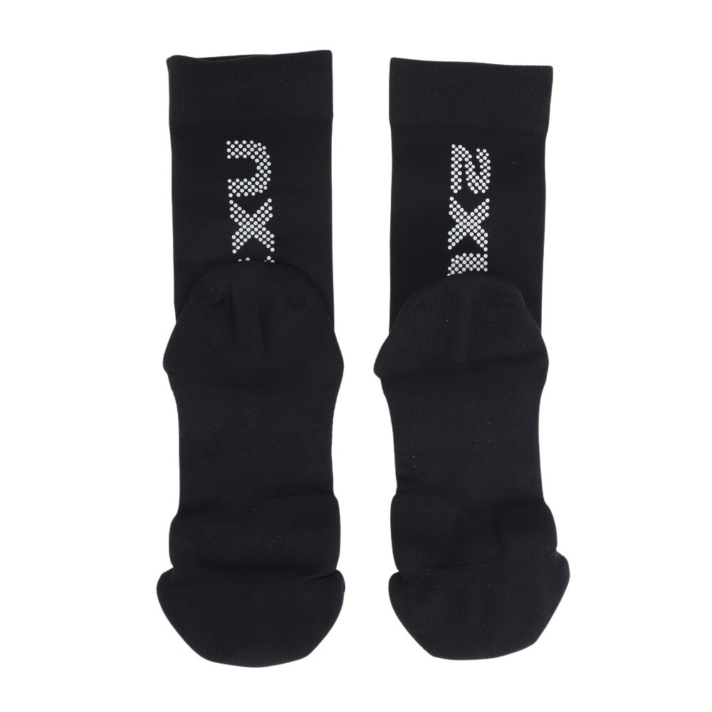 ツー・タイムズ・ユー（2XU）（メンズ、レディース）靴下 ベクター リフレクティブクルーソックス UA7355E-BLK/SRF
