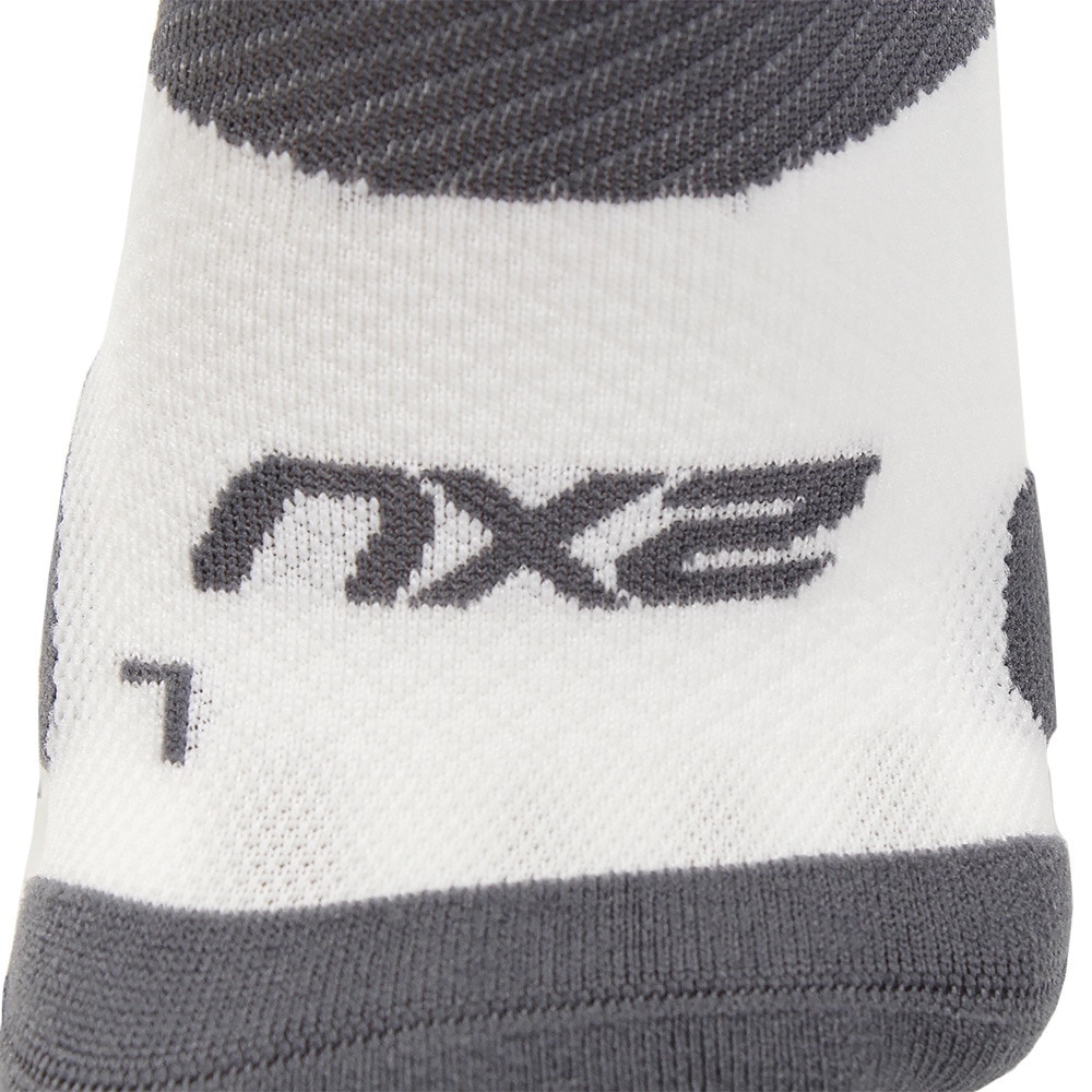 ツー・タイムズ・ユー（2XU） ベクターライトクッション1/4クルー UA5047E-WHT/GRY