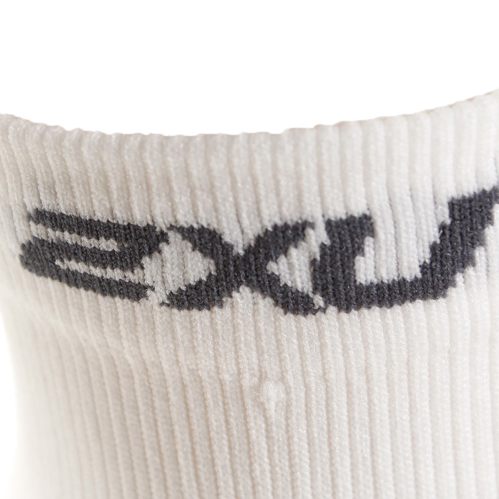 ツー・タイムズ・ユー（2XU） ベクターライトクッション1/4クルー UA5047E-WHT/GRY