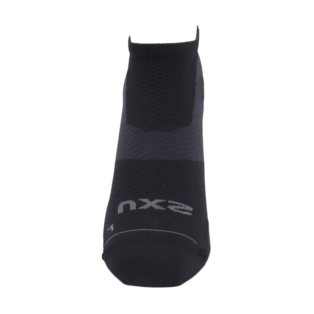 ツー・タイムズ・ユー（2XU）（メンズ、レディース）靴下 ベクターウルトラライトクルー ノーショーソックス UA7027E-BLK/BLK