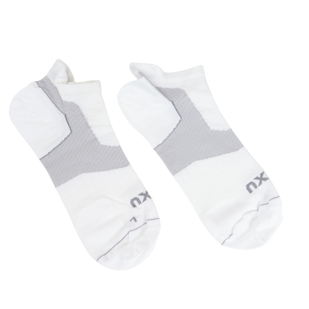 ツー・タイムズ・ユー（2XU）（メンズ、レディース）靴下 ベクターウルトラライトクルー ノーショーソックス UA7027E-WHT/WHT