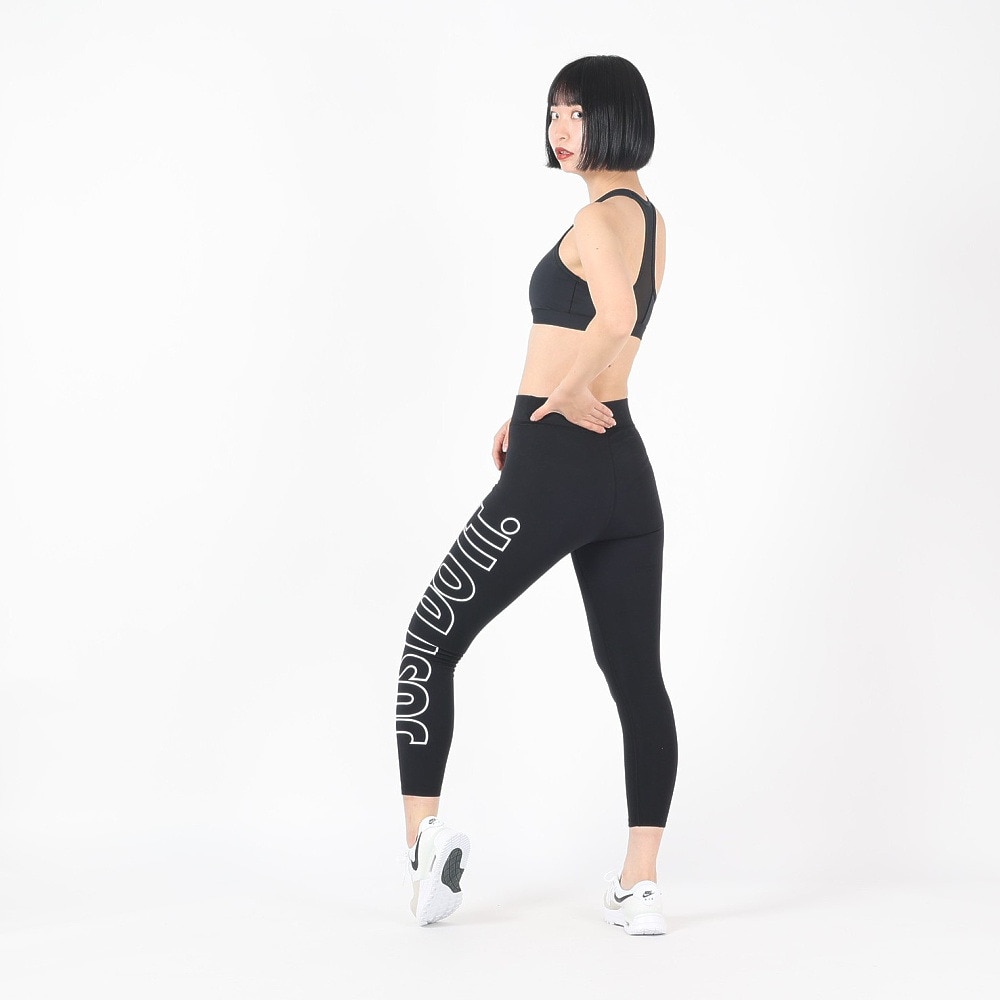 ナイキ（NIKE）（レディース）ドライフィット スウッシュ フロント ジップ ミディアムサポート パッディド スポーツブラ FN2732-010