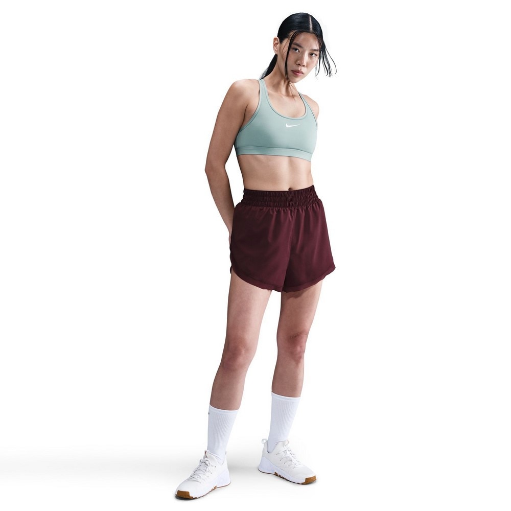 ナイキ（NIKE）（レディース）スウッシュ パッディド スポーツブラ DX6822-017