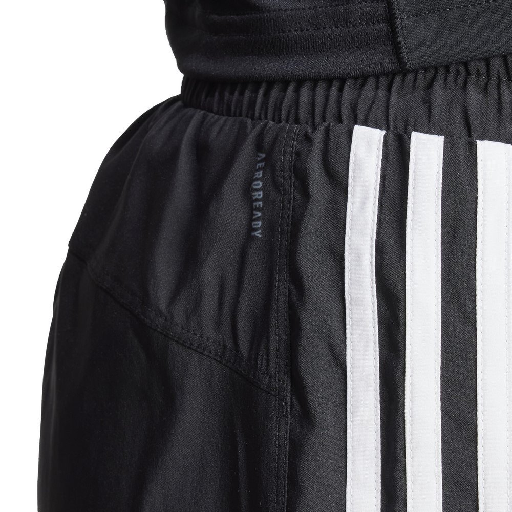 アディダス（adidas）（レディース）ペーサートレーニング スリーストライプス ウーブンハイライズショーツ KMC69-IT7760