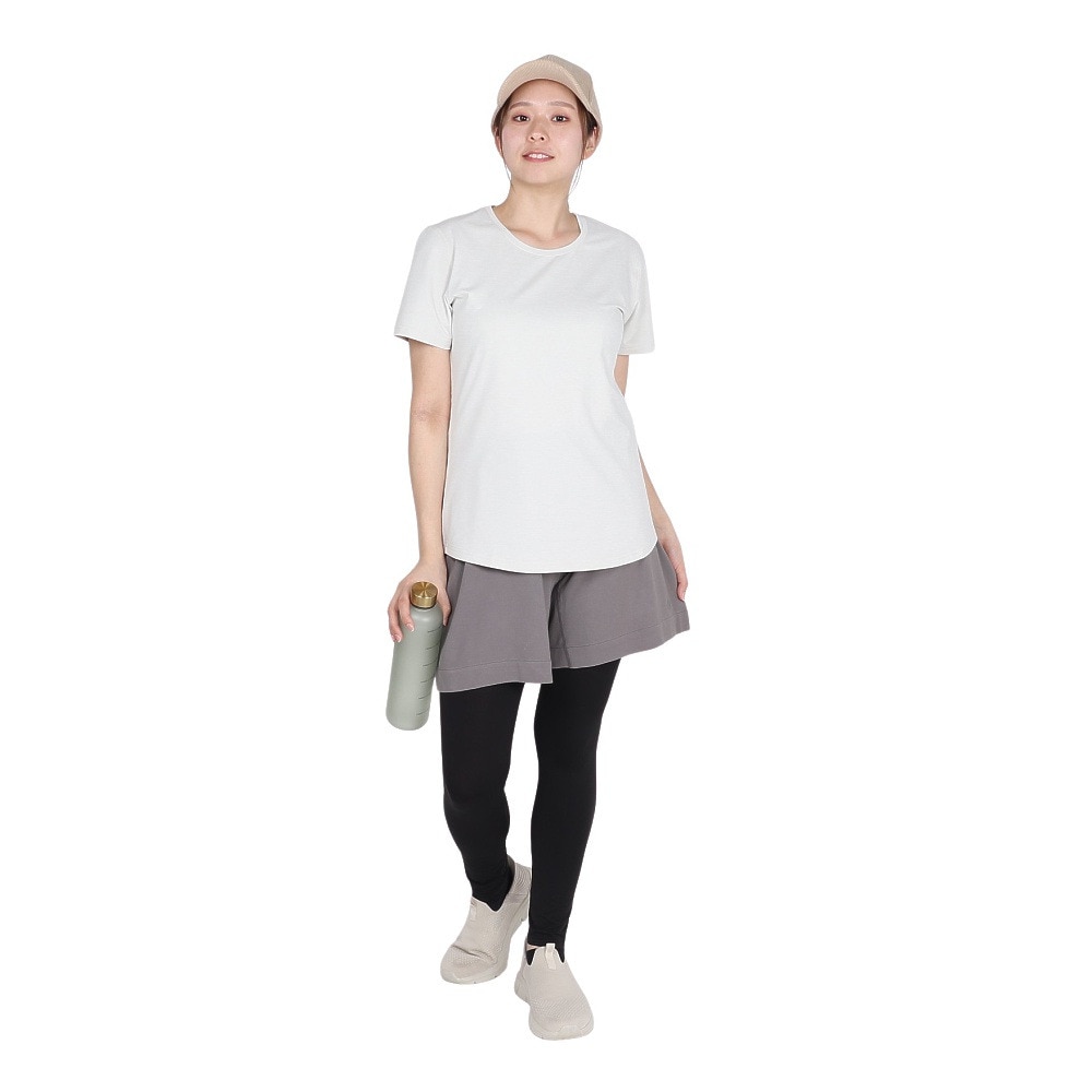 ルフタ（LUHTA）（レディース）BODA WOMEN ショートパンツ 37121 428 275