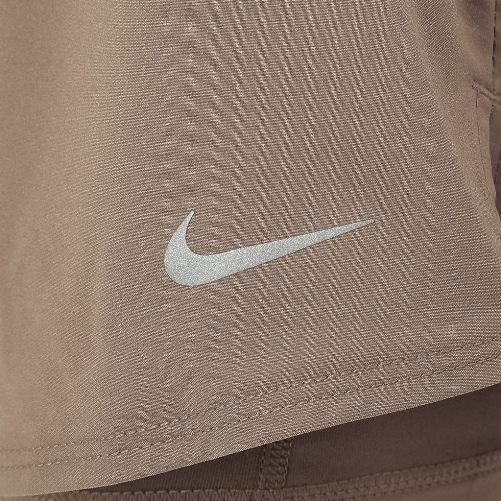 ナイキ（NIKE）（レディース）ワン ドライフィット ミッドライズ 2-in-1 ショートパンツ DX6013-233