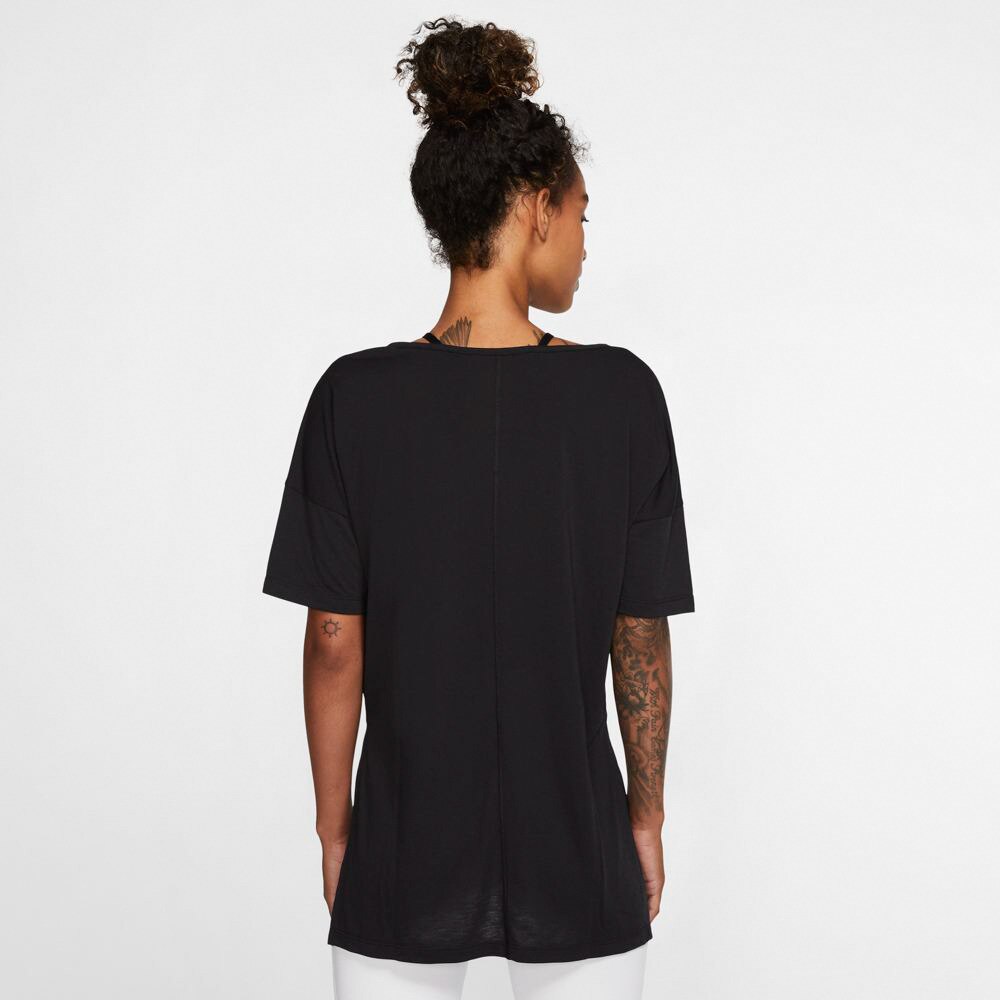 ナイキ（NIKE）（レディース）ヨガ ドライフィット 半袖トップス CJ9327-010 オンライン価格