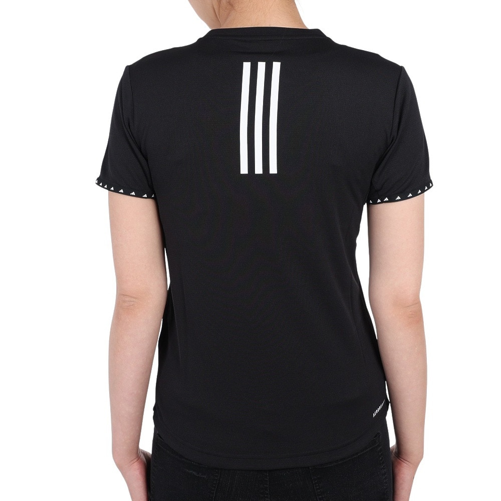 アディダス（adidas）（レディース）バッジ オブ スポーツ ネセシティ 半袖Tシャツ BG483-GQ9412 オンライン価格