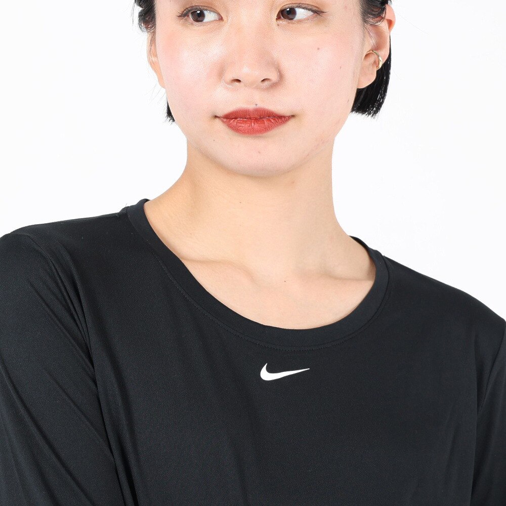 ナイキ（NIKE）（レディース）ワン ドライフィット STD ロングスリーブ トップ DD0642-010