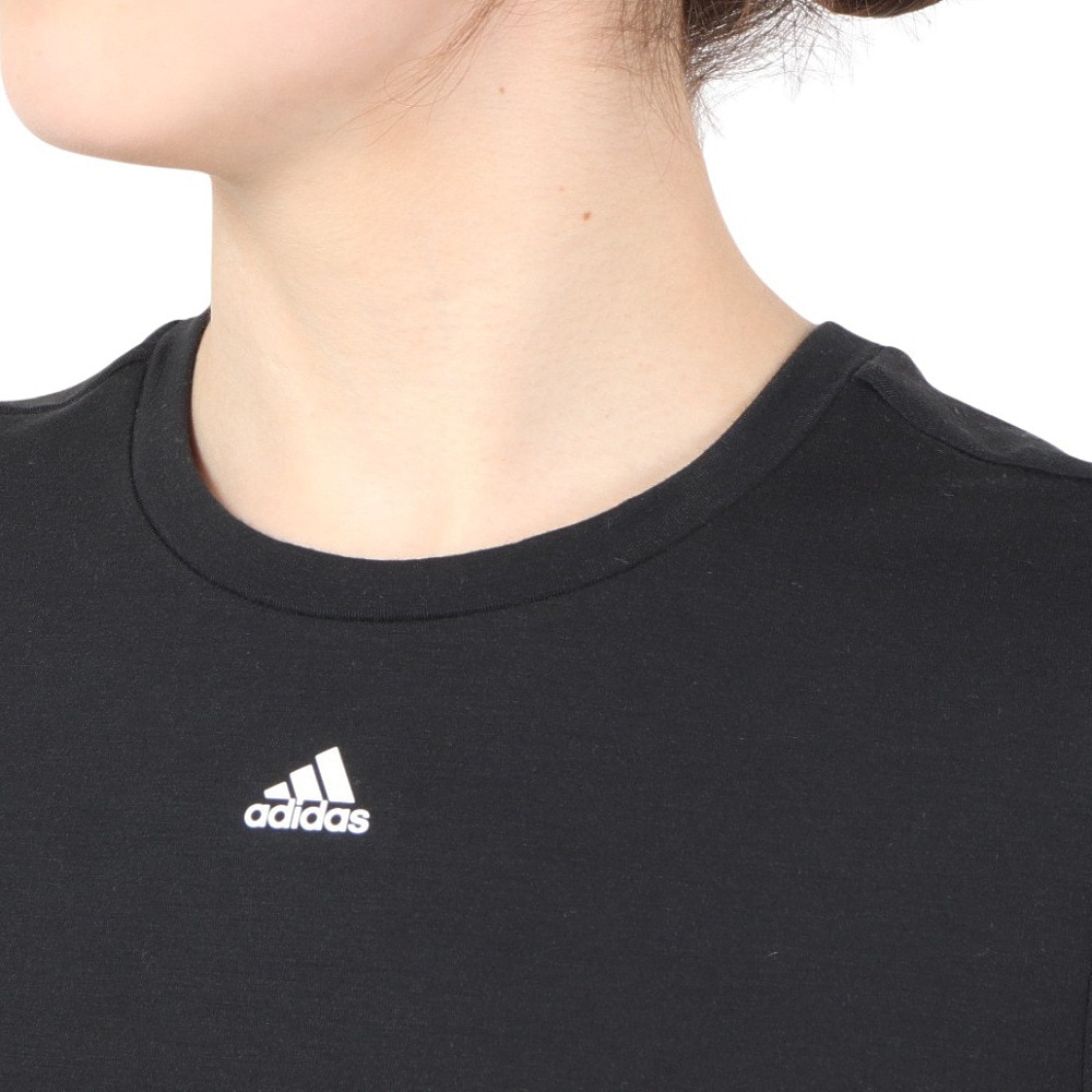 アディダス（adidas）（レディース）トレイン アイコンズ スリーストライプス 半袖Tシャツ CA028-HK6975